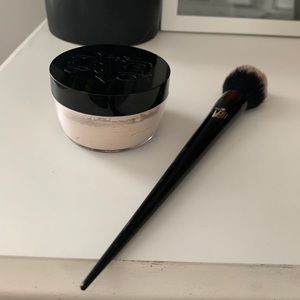 KVD translucent setting powder w/ brush